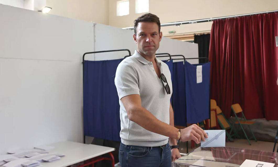 Στέφανος Κασσελάκης: «Οι Έλληνες πρέπει να επιλέγουν τους τοπικούς υπηρέτες τους»