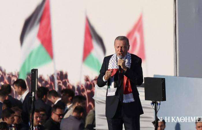 Παραλήρημα Ερντογάν περί χαμένων εδαφών: «Η Γάζα ήταν ό,τι ήταν οι Σαράντα Εκκλησίες για τη Θεσσαλονίκη»