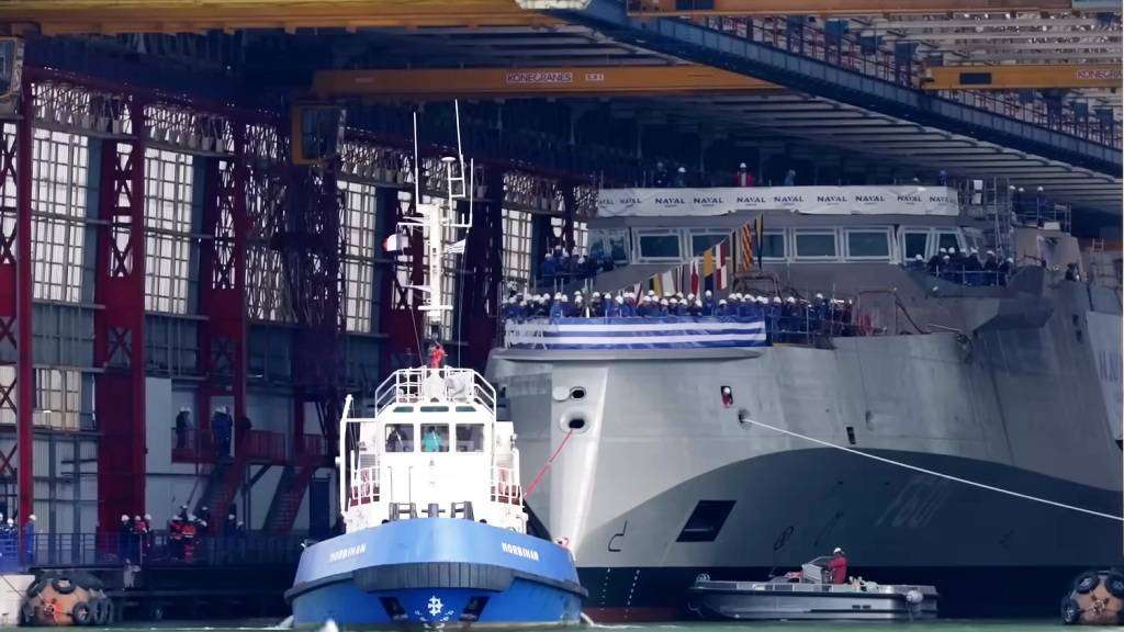 Πέφτει αύριο στο νερό η πρώτη ελληνική φρεγάτα "Belharra"
