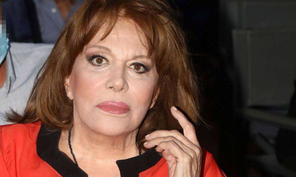 Εκτάκτως στο νοσοκομείο η Μαίρη Χρονοπούλου μετά από σοβαρό ατύχημα