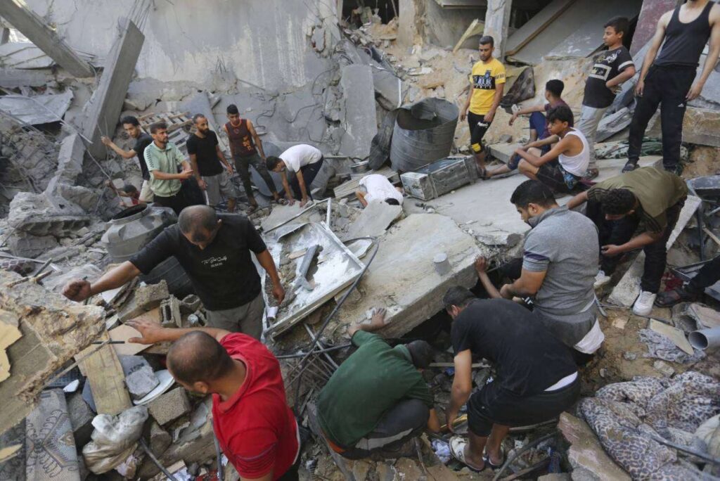 Ισραηλινές χερσαίες δυνάμεις επιτίθενται σε στόχους της Χαμάς στο βορρά – Πολεμικά αεροσκάφη σφυροκοπούν τη Γάζα