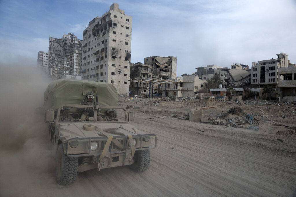 Μέση Ανατολή: Ξεκίνησε η τετραήμερη εκεχειρία – Σειρήνες στο Ισραήλ λίγο μετά την κατάπαυση πυρός