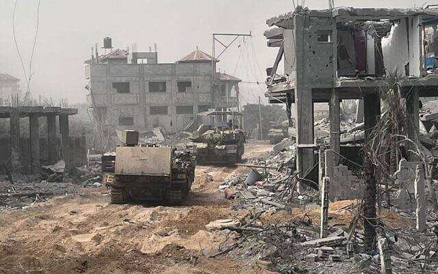 Εκπρόσωπος IDF: Χερσαία στρατεύματα «έσπασαν» τις πρώτες γραμμές άμυνας της Χαμάς