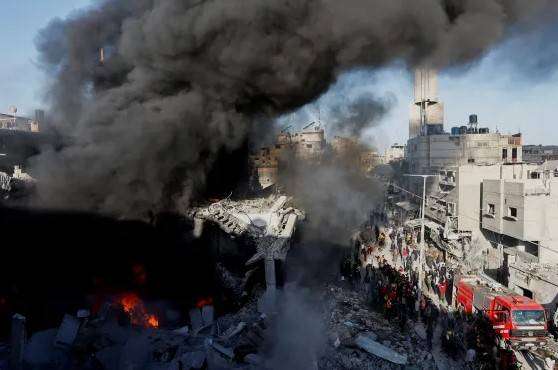 Λωρίδα της Γάζας: Απεγνωσμένοι οι κάτοικοι που έχουν παγιδευτεί με ελάχιστες προμήθειες