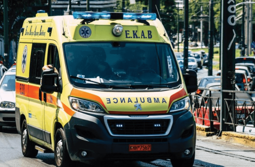 Θεσσαλονίκη: Περαστικοί εντόπισαν άνδρα νεκρό σε πεζοδρόμιο
