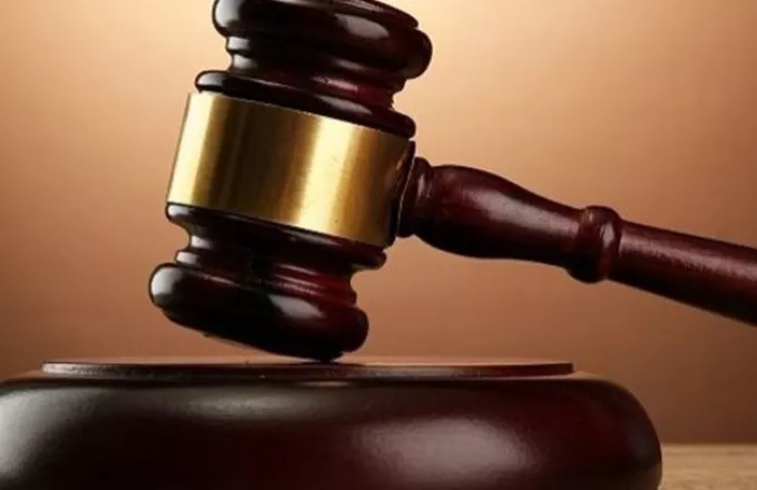Καλύβια: Ελεύθερος χωρίς περιοριστικούς όρους ο 16χρονος που συνελήφθη για τη δολοφονία του πατέρα του