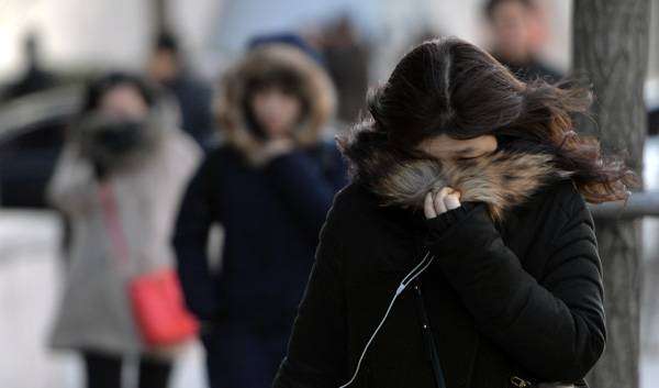 Άστατος ο καιρός σήμερα – Έρχεται πτώση της θερμοκρασίας