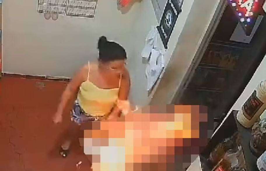 Βραζιλία: Tον έλουσε με εύφλεκτο υλικό και του πέταξε αναπτήρα – Σοκαριστικό βίντεο – ΠΡΟΣΟΧΗ ΣΚΛΗΡΕΣ ΕΙΚΟΝΕΣ