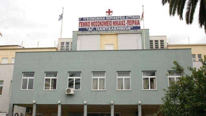 Ρέντη: Κατέληξε ο αστυνομικός που χτυπήθηκε από φωτοβολίδα στα επεισόδια στου Ρέντη