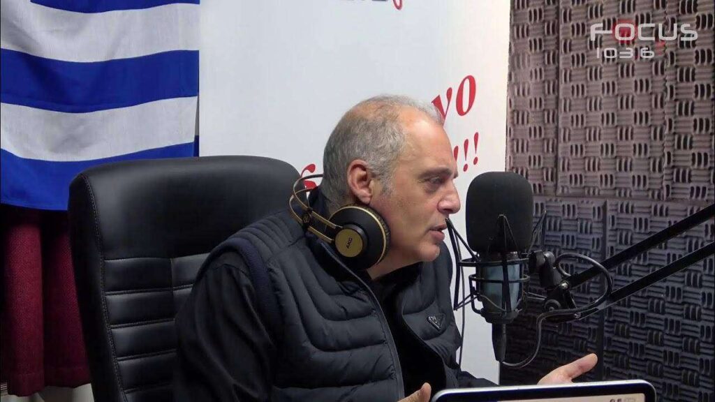 Κ. Βελόπουλος: “Ντροπή. Οι Έλληνες πεινάνε και ο Πρωθυπουργός της χώρας πηγαίνει στα μπουζούκια”