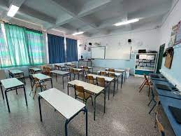 Καθηγητής κατέρρευσε εν ώρα μαθήματος σε γυμνάσιο του Βόλου