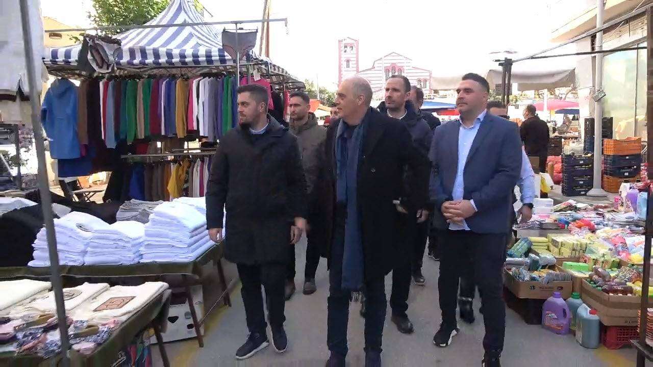 Θεσσαλονίκη: Στη λαϊκή αγορά της Σταυρούπολης ο Κυριάκος Βελόπουλος
