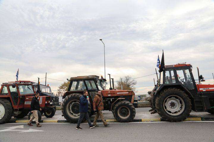 Θεσσαλονίκη: Μπλόκο από την αστυνομία στους αγρότες της Επανωμής