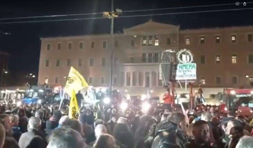 Χιλιάδες αγρότες πήραν μέρος στο μεγάλο συλλαλητήριο στην πλατεία Συντάγματος