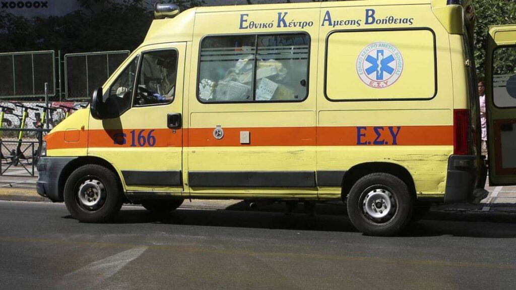 Αργολίδα: Περνούσε φωτοβολταικά σε στέγη και σκοτώθηκε πέφτοντας από μεγάλο ύψος- Υποχώρησε μέρος της οροφής