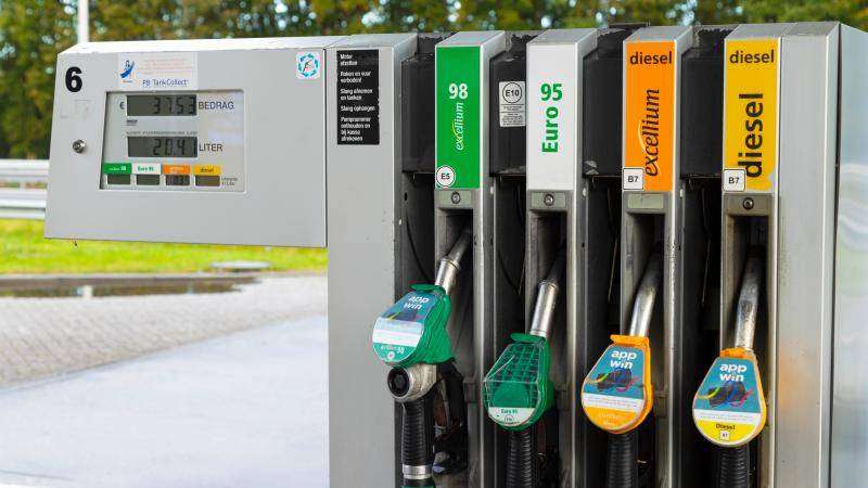 «Ξέφυγε» πάλι η τιμή της αμόλυβδης βενζίνης!