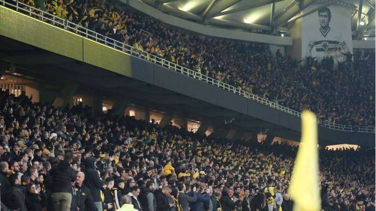 Τραγωδία: Πέθανε 31χρονος οπαδός της ΑΕΚ στο ματς με την Κηφισιά – Ένιωσε ξαφνικά έντονη αδιαθεσία