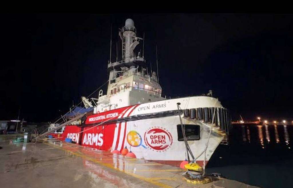 Το λιμάνι της Γάζας προσεγγίζει το πλοίο που ξεκίνησε από την Κύπρο και μεταφέρει 200 τόνους ανθρωπιστικής βοήθειας