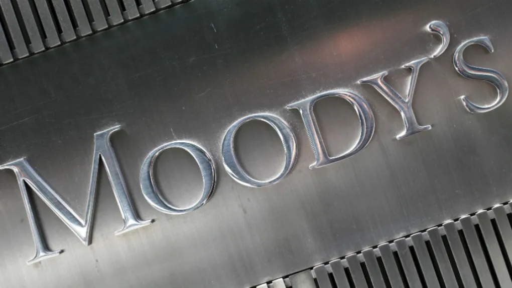 Moody’s: Δεν έδωσε την επενδυτική βαθμίδα στην Ελλάδα