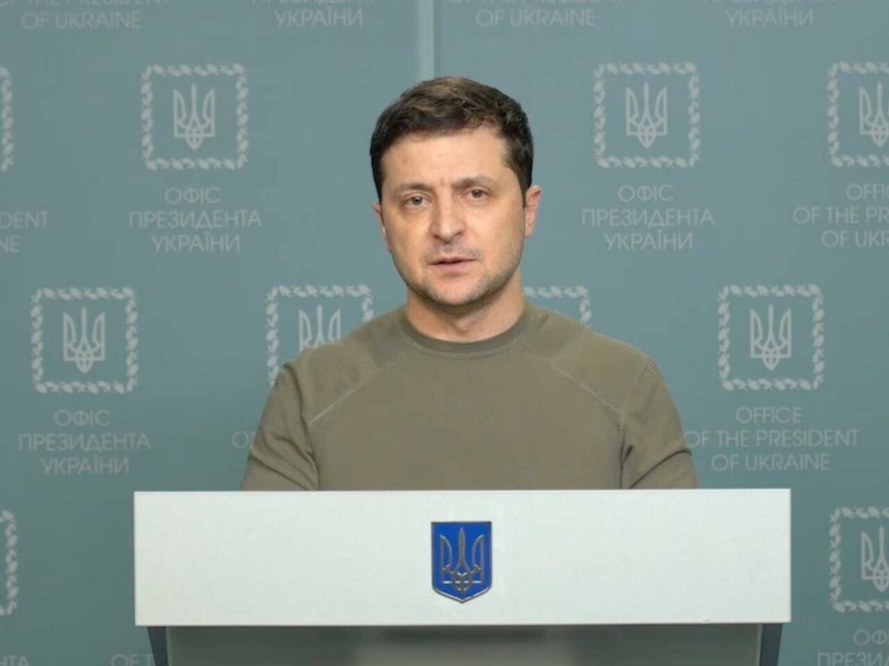 Ζελένσκι: Ο Πούτιν και τα άλλα καθάρματα προσπαθούν απλά "να ρίξουν την ευθύνη" σε κάποιον άλλον