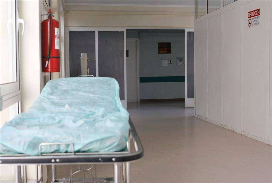 Ξέχασαν γάζες στο σώμα 28χρονης μετά από εγχείρηση στο νοσοκομείο της Κω