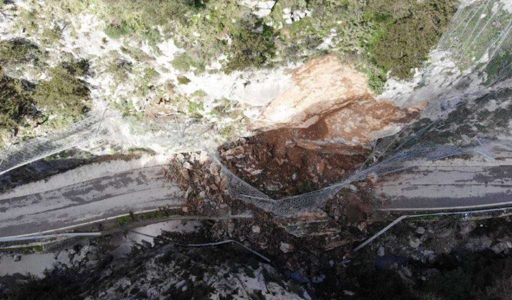 Ευρείας έκτασης κατολίσθηση μέσα σε φαράγγι σε περιοχή του Ρεθύμνου