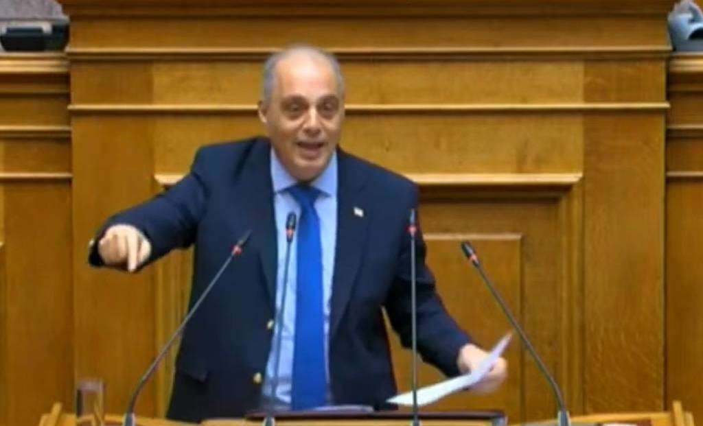 Κυριάκος Βελόπουλος: «ΝΔ, ΠΑΣΟΚ και Συ.Ριζ.Α είστε ίδιοι. Είστε υπέρ του πολέμου και της δυστυχίας των Ελλήνων» – Αποκάλυψη “βόμβα” για τα Τέμπη