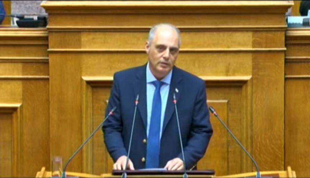 Κυριάκος Βελόπουλος: «Θέλουμε. Τον Έλληνα να είναι πλούσιος τους πολιτικούς να είναι λιγότερο πλούσιοι. Εσείς κάνατε τους πολιτικούς πάμπλουτους».