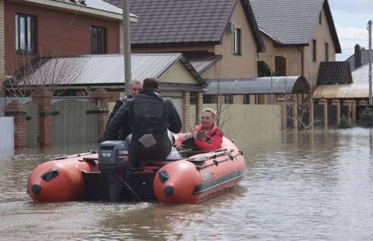 Ρωσία: Οι αρχές της επαρχίας Κουργκάν έδωσαν εντολή εκκένωσης για ορισμένες περιοχές λόγω πλημμυρών