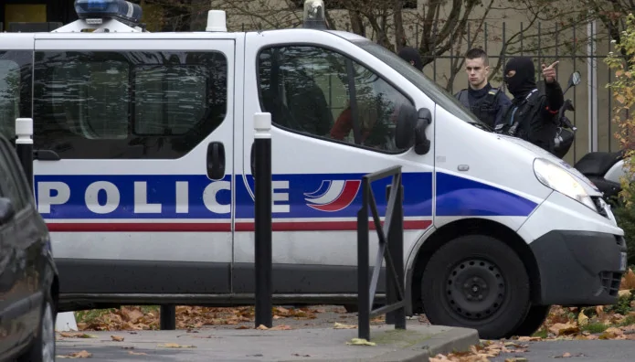 Γαλλία: Δυο νεκροί μετά από επίθεση με μαχαίρι – Ο δράστης έπεσε νεκρός από τα πυρά αστυνομικών// ΒΙΝΤΕΟ