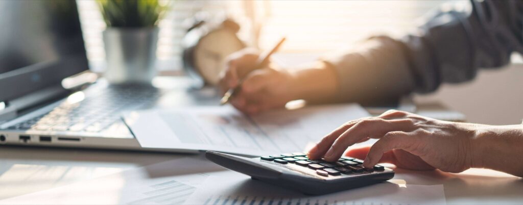 Ανοίγει σήμερα η πλατφόρμα για τις φορολογικές δηλώσεις – Από Πρωτομαγιά τα τέλη κυκλοφορίας με τον μήνα