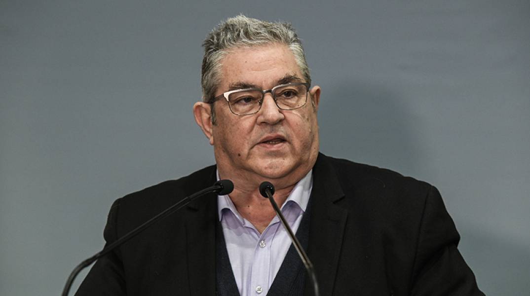 Το Νοσοκομείο "Ευαγγελισμός" επισκέφθηκε ο Δημήτρης Κουτσούμπας