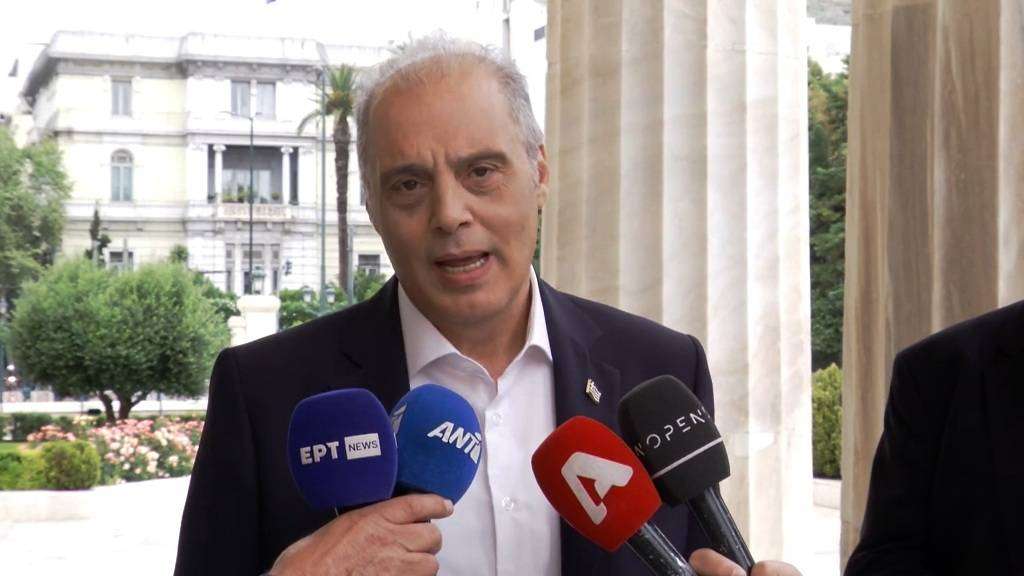 Κυριάκος Βελόπουλος: «Να βγει δημόσια και να μας πει ο ίδιος ο κ. Γεραπετρίτης αν το γραφείο του συνέταξε την προδοσία των Πρεσπών με τη Συμφωνία που έκανε ο ΣΥΡΙΖΑ»