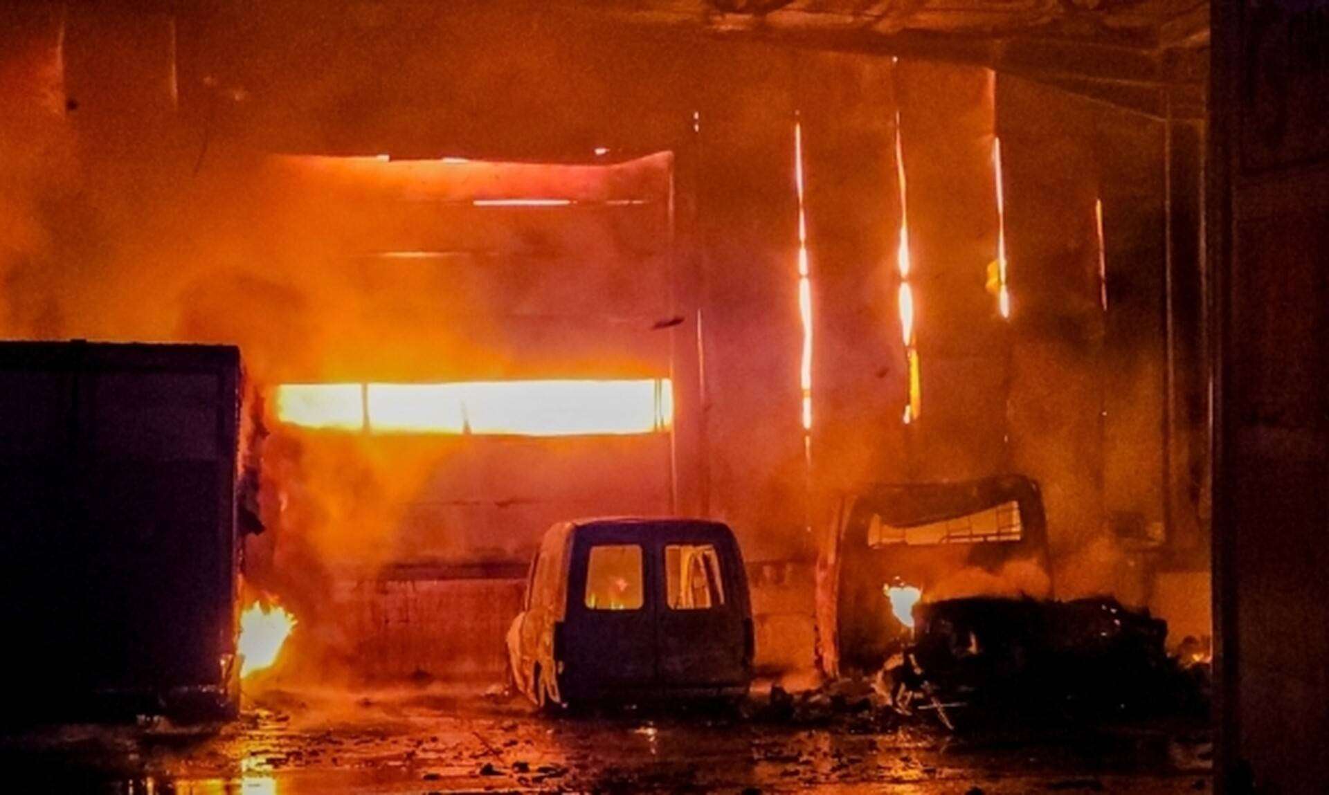 Λαμία: Σκουλήκια, σάπια μήλα και πούπουλα στο μενού των μαθητών - Νέα στοιχεία για την φωτιά στο εργοστάσιο // ΦΩΤΟΓΡΑΦΙΕΣ