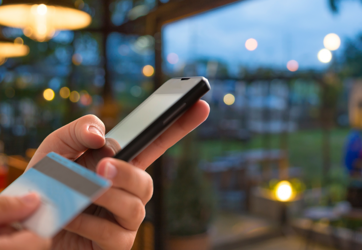 IRIS: Μικρή παράταση για την υποχρεωτική εγγραφή στο σύστημα πληρωμών