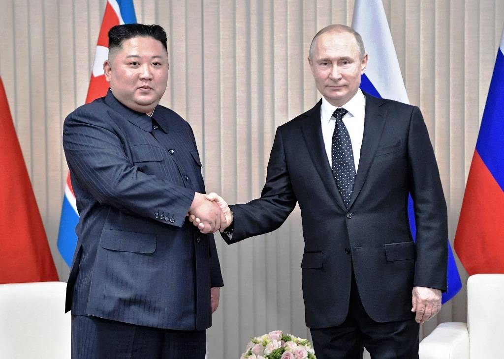 Τη Βόρεια Κορέα θα επισκεφθεί ο Βλαντιμίρ Πούτιν προσκεκλημένος του Κίμ Γιόνγκ Ούν