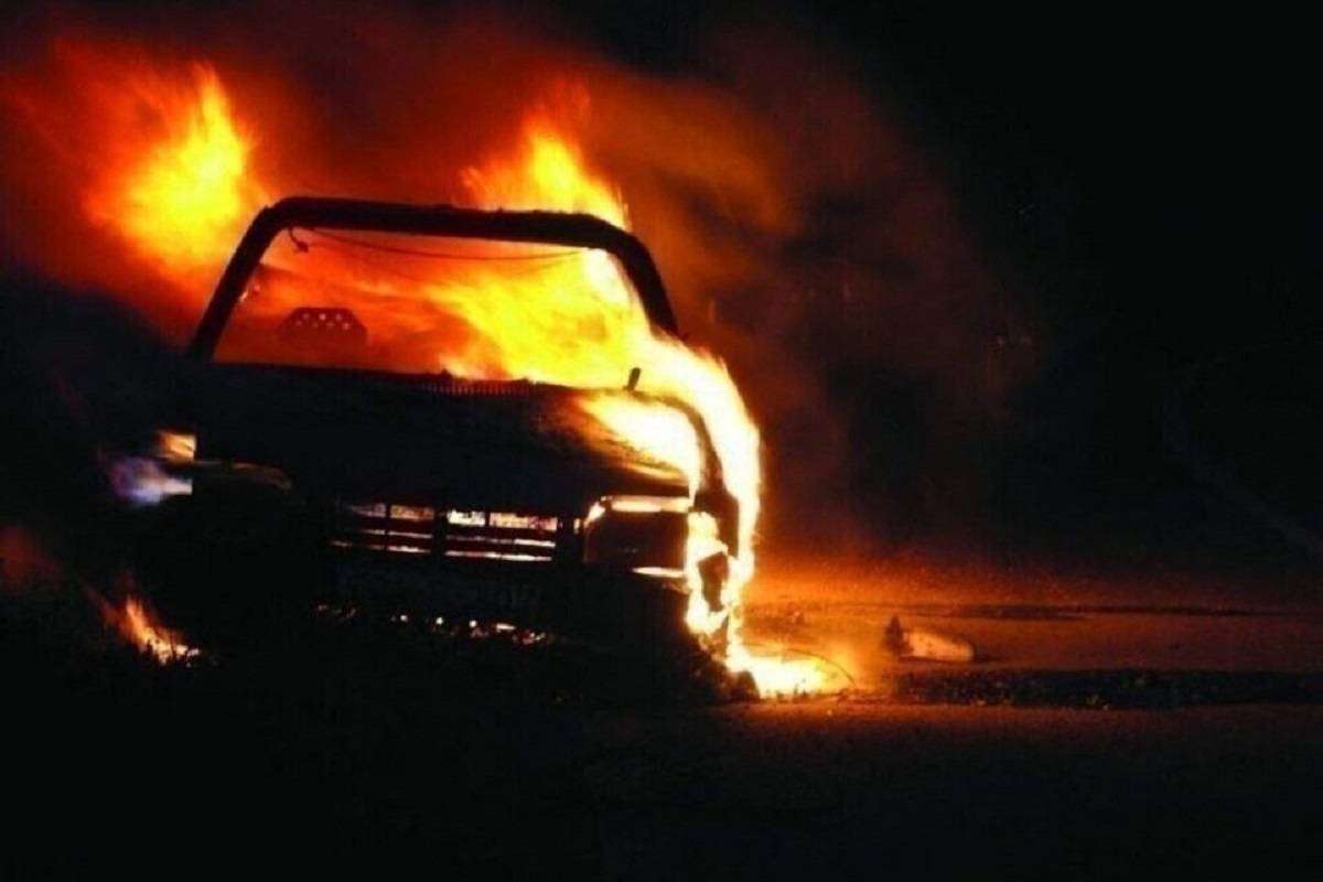 Χαλκιδική: Παρανάλωμα του πυρός αυτοκίνητο στη Νέα Καλλικράτεια