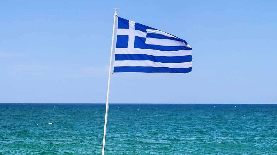 Καβάλα: Καταδικάστηκε ο Βούλγαρος που είχε κατεβάσει την ελληνική σημαία από το λιμάνι