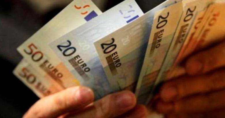Νωρίτερα η πληρωμή των συντάξεων Ιουλίου λόγω Αγίου Πνεύματος