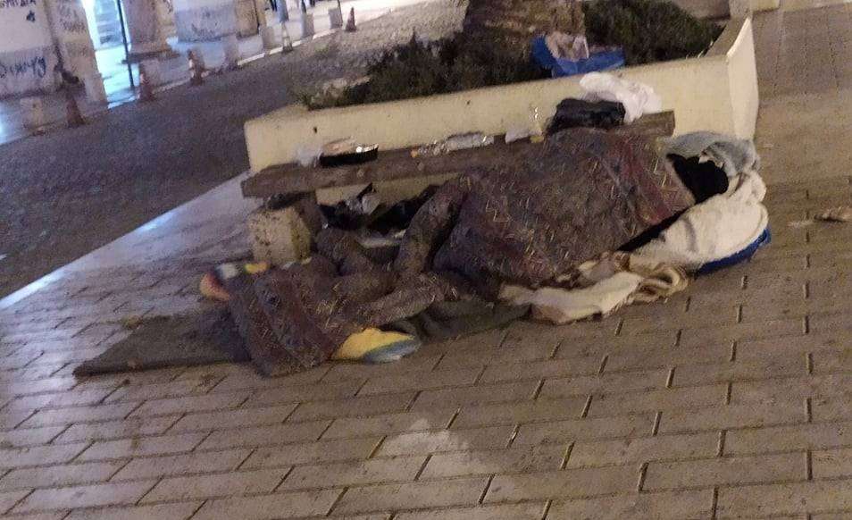 Eurostat: Στα όρια της φτώχειας ζουν 1 στους 4 Έλληνες