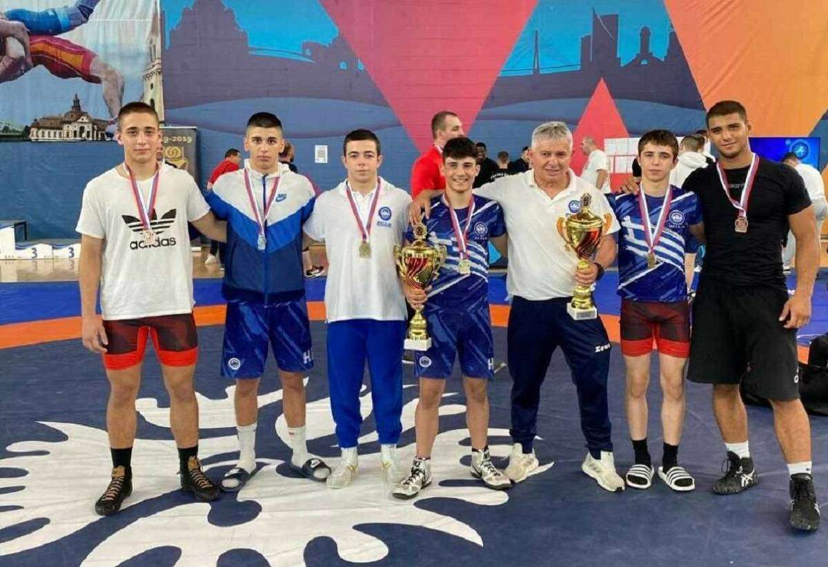 Ελληνικός θρίαμβος στη Σερβία! - Μετάλλια για όλους τους Έλληνες παλαιστές