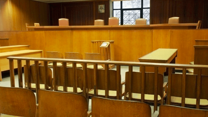 Σήμερα η απολογία του ποινικολόγου που κατηγορείται για ενδοοικογενειακή βία