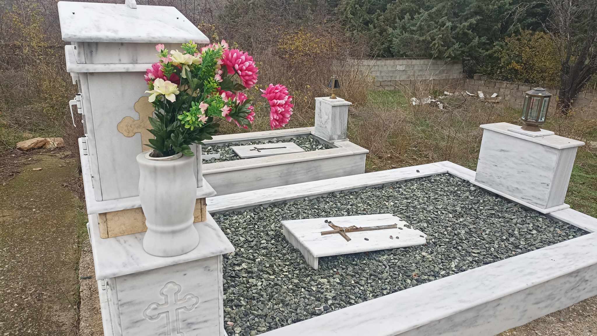 Λαμία: 51χρονος πέθανε ξαφνικά ενώ άνοιγε τάφο στο κοιμητήριο