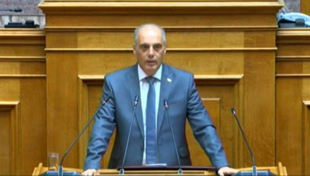 Κυριάκος Βελόπουλος: «Μας κυβερνά η μαφία των καρτέλ. Μια κυβέρνηση που δεν μπορεί να ελέγξει τα καρτέλ είναι μια κυβέρνηση σε αποδρομή!»