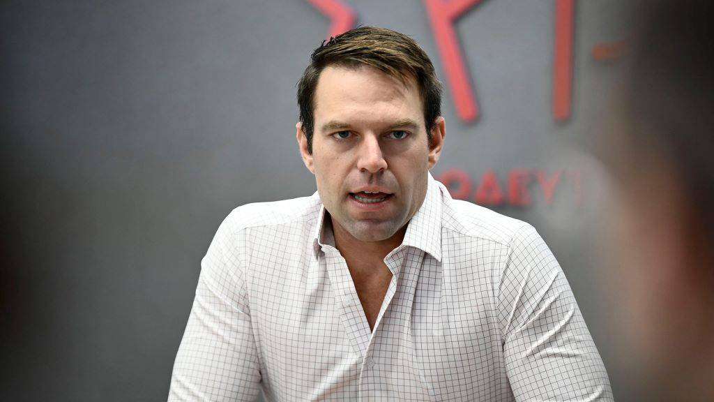 Στ. Κασσελάκης: Το «πρώτο θέμα» στα ΜΜΕ θα έπρεπε να είναι «πώς στήνεται μια ιδιωτική τράπεζα με δημόσιο χρήμα»