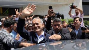 Μασούντ Πεζεσκιάν: «Οι ισραηλινές επιθέσεις στον Λίβανο καθιστούν τις διαπραγματεύσεις ανούσιες»