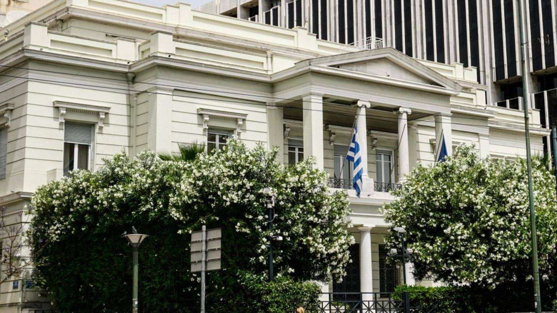 ΥΠΕΞ σε Έλληνες πολίτες: «Αποφύγετε τις επισκέψεις σε Ισραήλ, Παλαιστινιακά εδάφη και Ιράν»