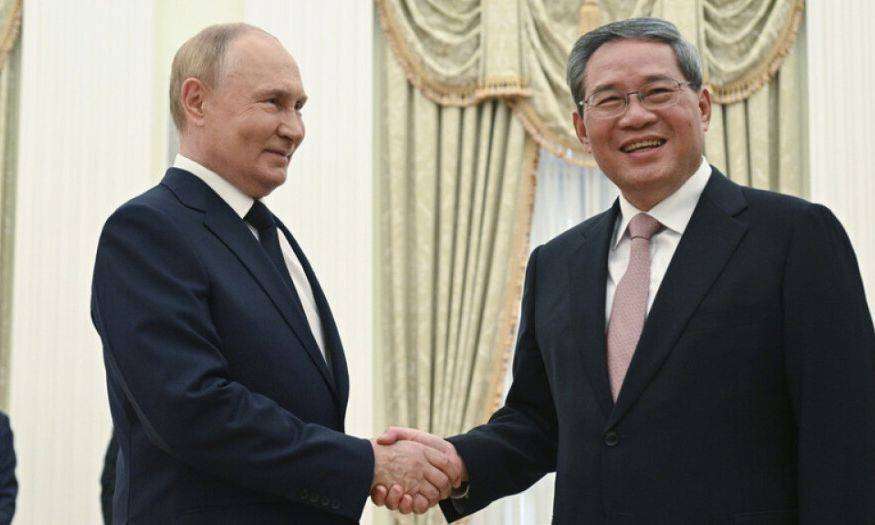 Συνάντηση Πούτιν με τον Κινέζο πρωθυπουργό Λι Τσιάνγκ