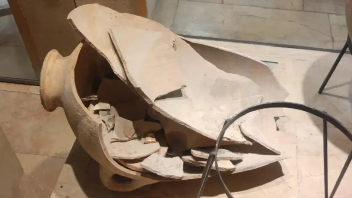 Τετράχρονος έσπασε αγγείο ηλικίας 3.500 ετών σε μουσείο 