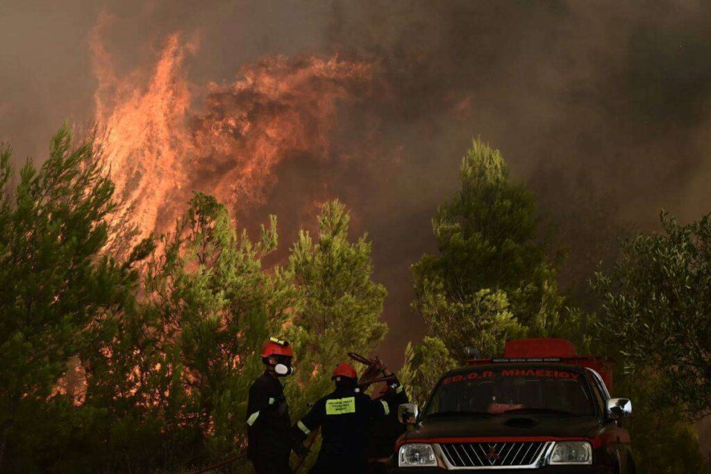 Φωτιά στην Αττική – Αναβολή πληρωμής φορολογικών υποχρεώσεων στις πυρόπληκτες περιφέρειες